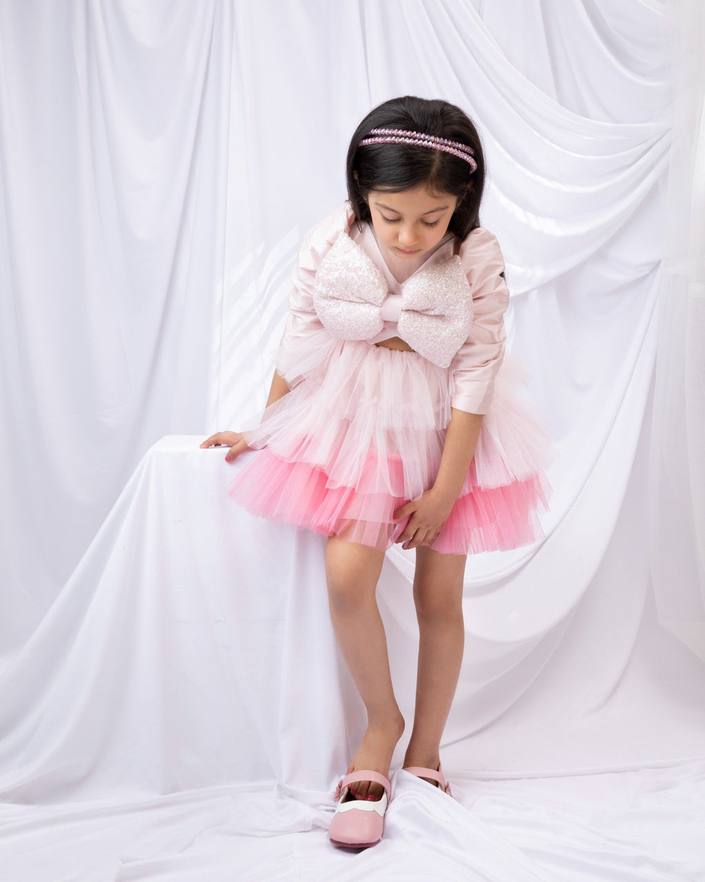 Big Bow Dress With Sleeves